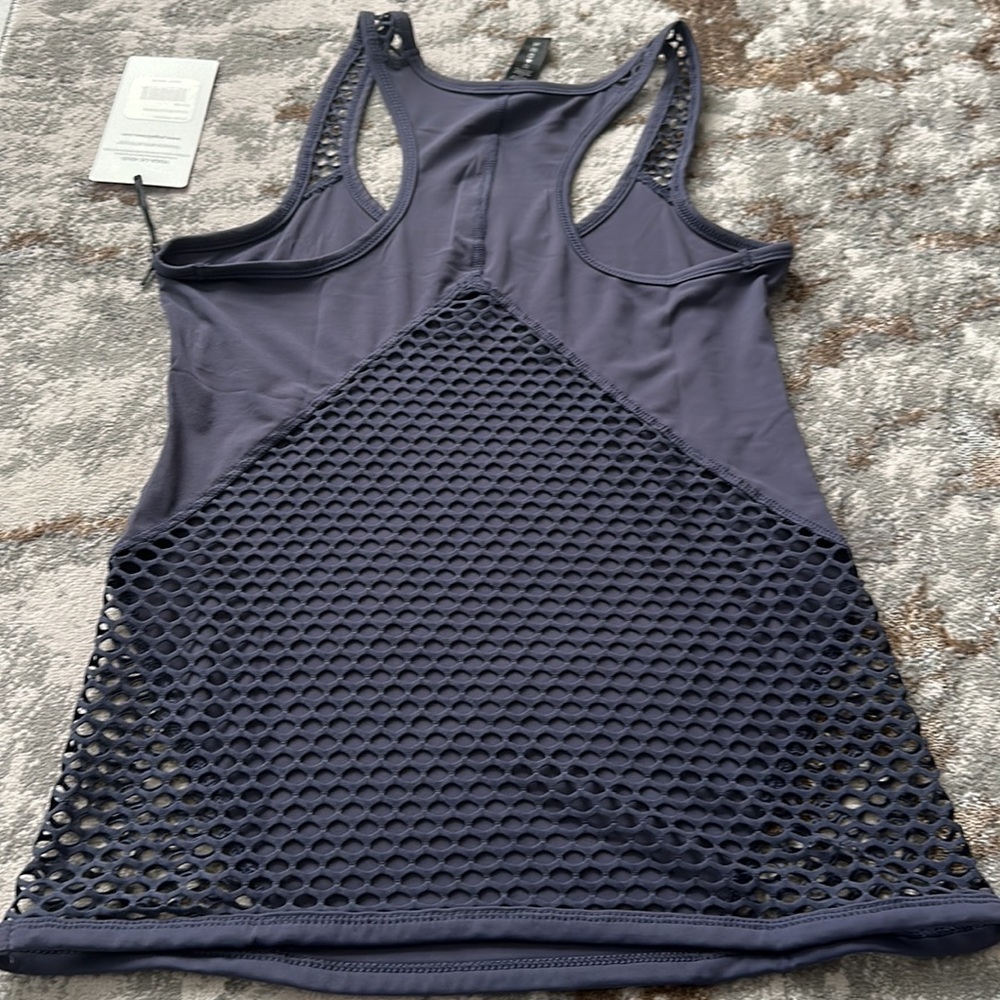 YOGALICIOUS xs athletic tank top - Picture 4 of 6